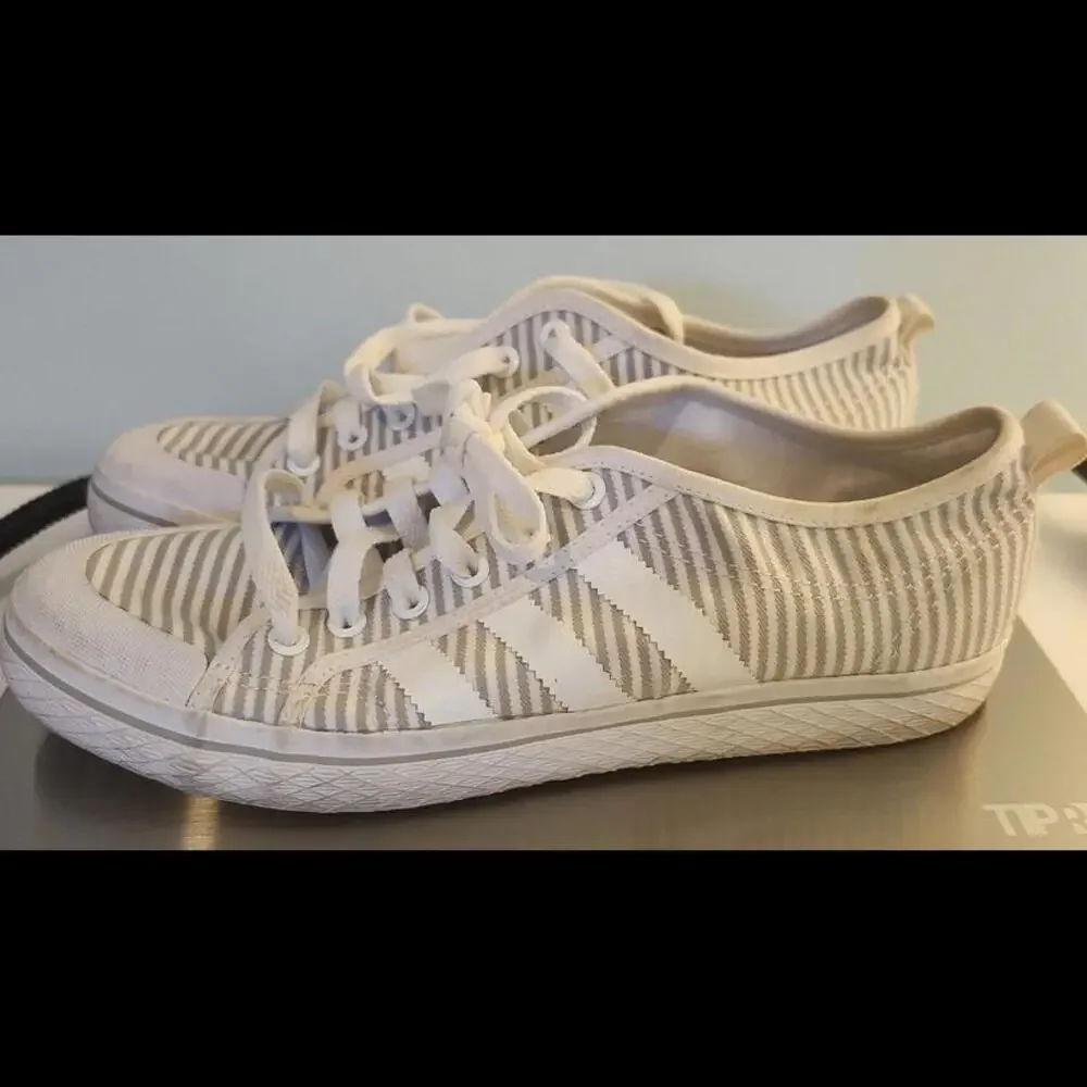 Adidas Honey‎ low's